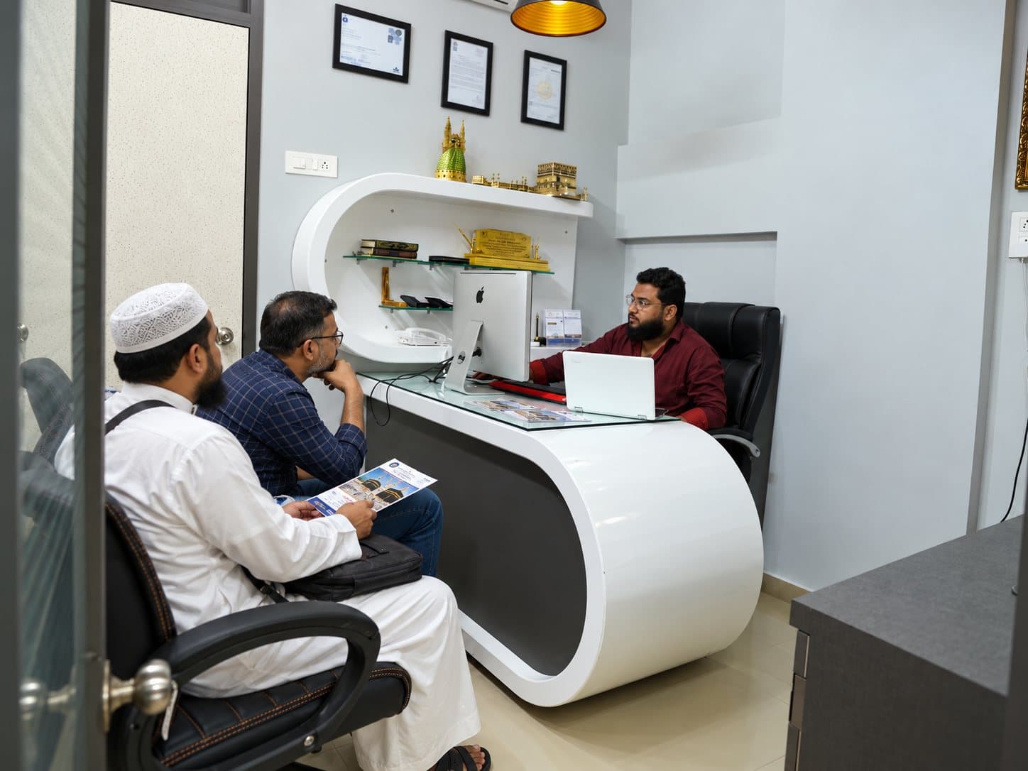 A consultation at the Suhail office